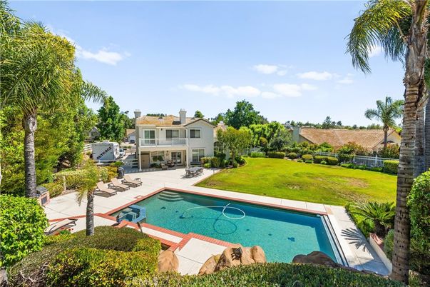 Backyard, Exterior, Pool