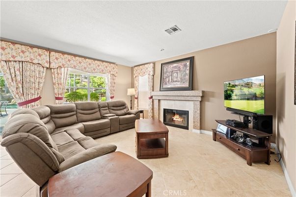Fireplace, Interior, Living room