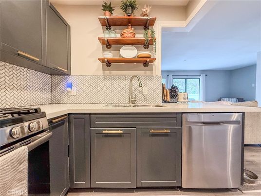 Interior, Kitchen, Stainless Steel Appliances