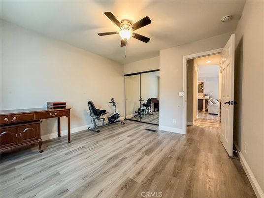 Fitness Equipment, Interior, Recessed Lighting, Wood Texture Flooring