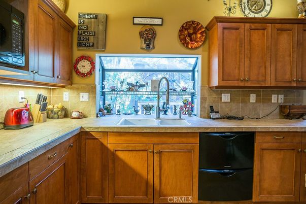 Interior, Kitchen, Tile Countertops