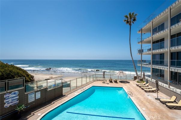 Exterior, Pool, Water