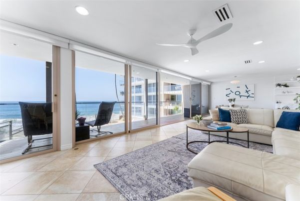 Interior, Living room, Recessed Lighting, Water