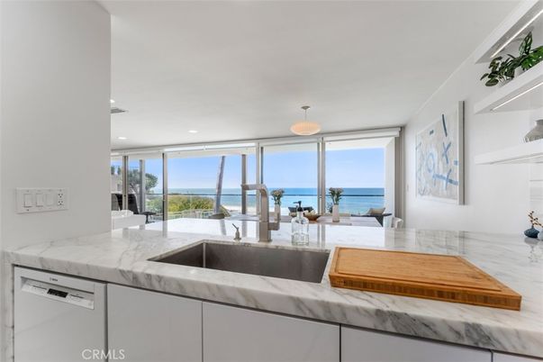 Interior, Kitchen, Pendant Lights, Recessed Lighting, Water