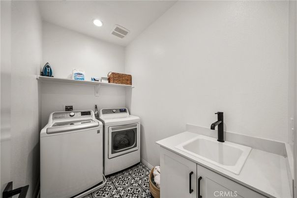 Interior, Recessed Lighting, Washer