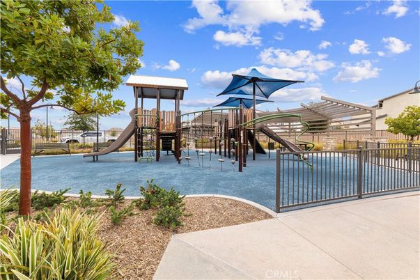 Backyard, Exterior, Playground