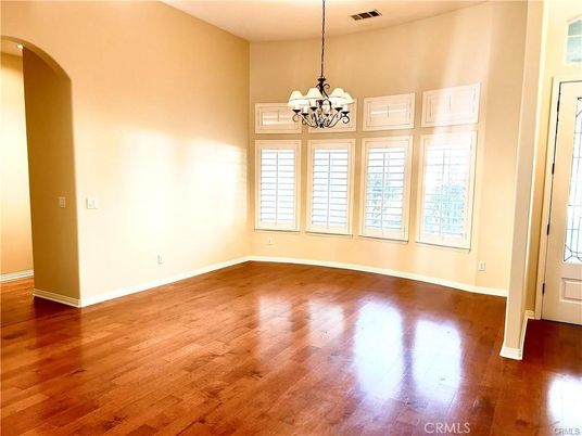 Chandelier, Empty room, Interior, Wood Texture Flooring