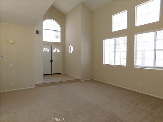 Empty room, Interior, Pendant Lights