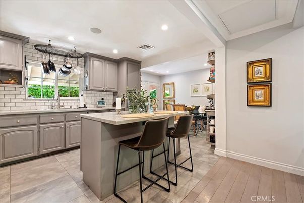 Dining room, Interior, Kitchen, Recessed Lighting, Wood Texture Flooring