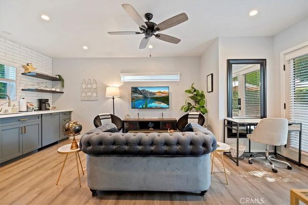 Home Office, Interior, Recessed Lighting, Wood Texture Flooring