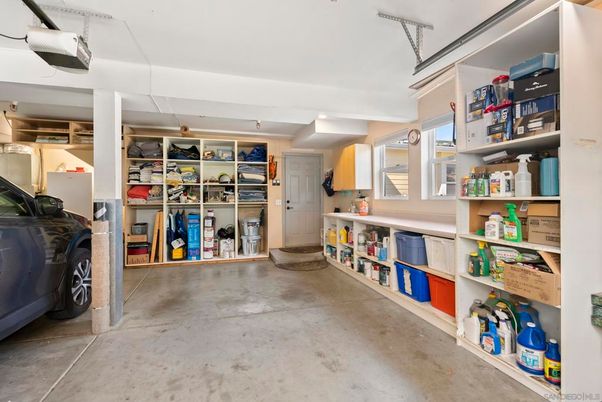 Garage, Interior