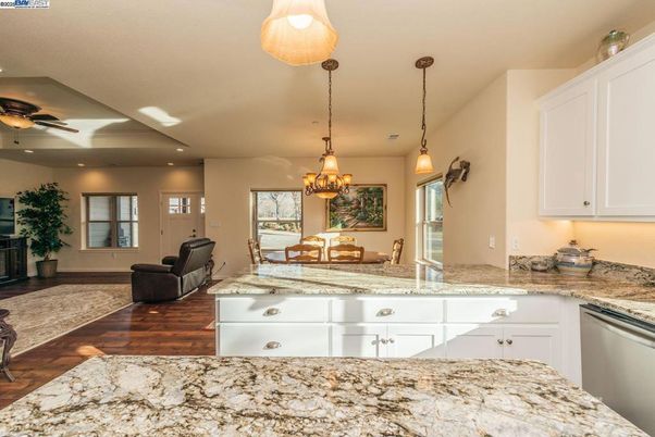 Chandelier, Dining room, Interior, Kitchen, Pendant Lights, Recessed Lighting, Wood Texture Flooring