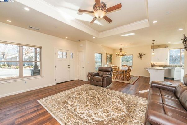 Chandelier, Dining room, Interior, Kitchen, Living room, Recessed Lighting, Wood Texture Flooring