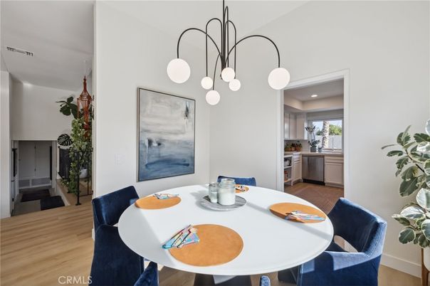 Dining room, Interior, Kitchen, Pendant Lights, Recessed Lighting, Stainless Steel Appliances