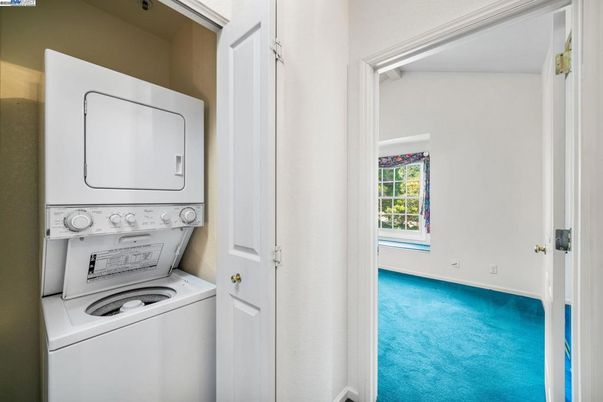 Interior, Utility Closets, Washer