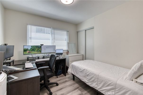 Bedroom, Home Office, Interior, Wood Texture Flooring