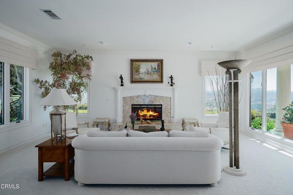 Fireplace, Interior, Living room, Recessed Lighting