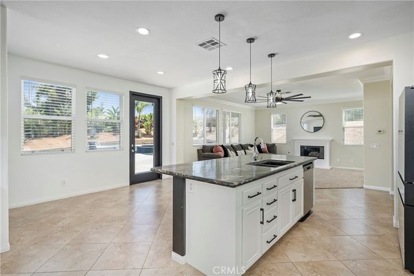 Fireplace, Interior, Kitchen, Pendant Lights, Recessed Lighting