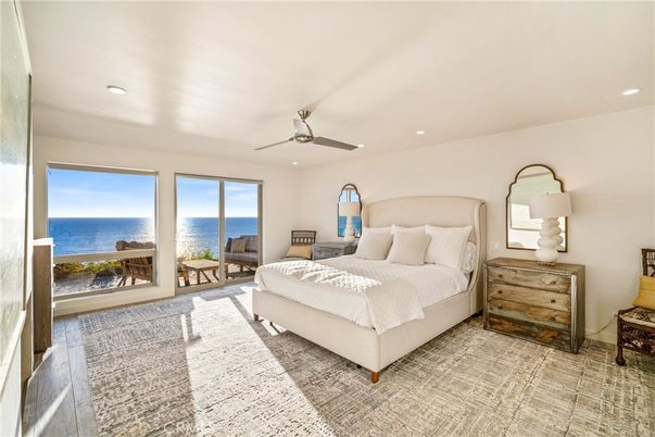 Bedroom, Interior, Recessed Lighting, Water