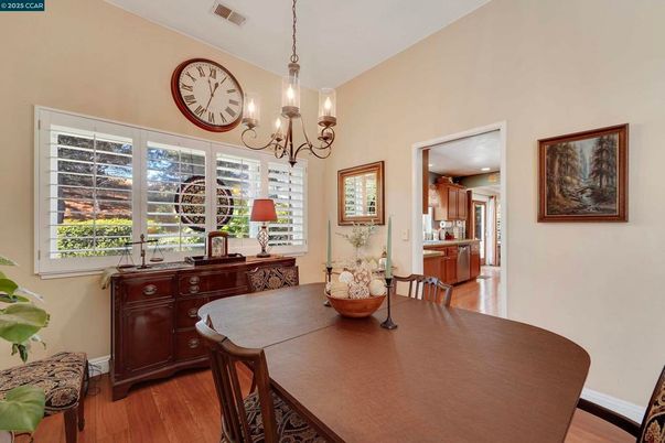 Chandelier, Dining room, Interior, Kitchen, Recessed Lighting, Wood Texture Flooring