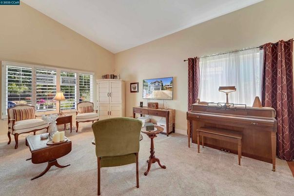 Interior, Living room, Piano