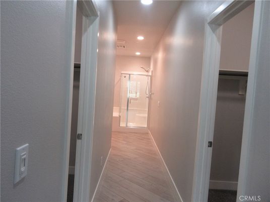 Bathroom, Interior, Recessed Lighting, Wood Texture Flooring