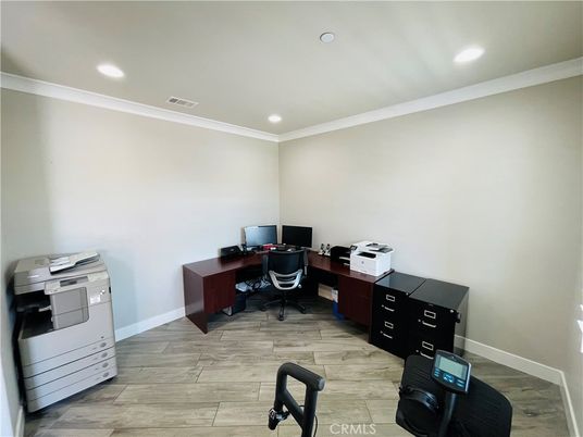 Home Office, Interior, Recessed Lighting, Wood Texture Flooring