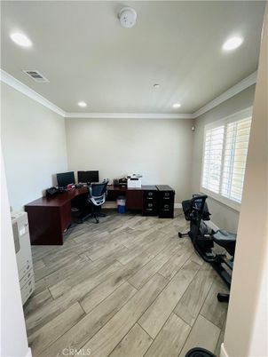 Home Office, Interior, Recessed Lighting, Wood Texture Flooring