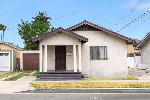 Exterior, Facade, American Craftsman