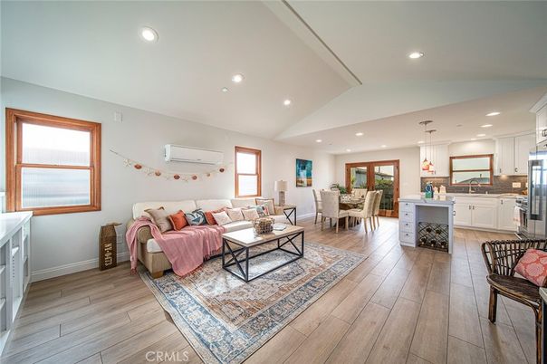 Dining room, Interior, Kitchen, Living room, Pendant Lights, Recessed Lighting, Stainless Steel Appliances, Wood Texture Flooring