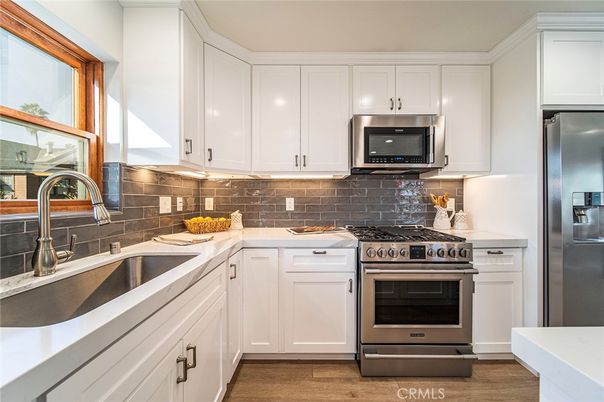 Interior, Kitchen, Stainless Steel Appliances, Wood Texture Flooring