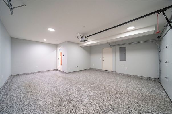 Garage, Interior, Recessed Lighting