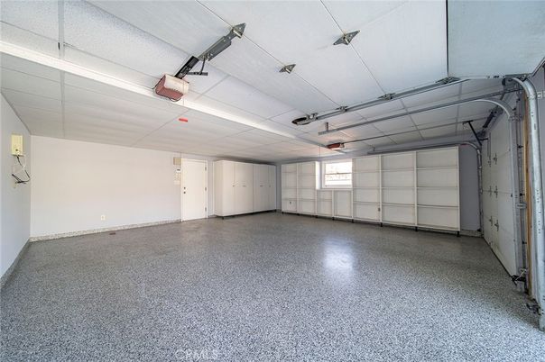 Garage, Interior