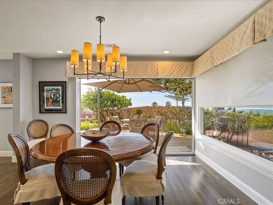 Chandelier, Dining room, Interior, Recessed Lighting, Wood Texture Flooring