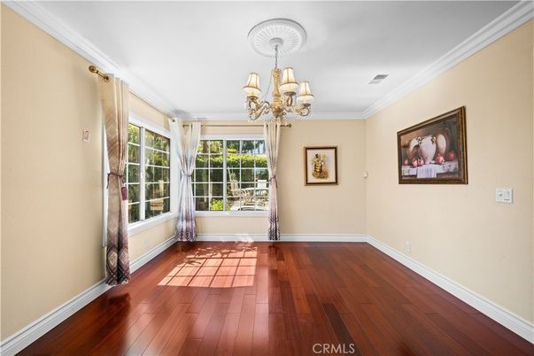 Chandelier, Empty room, Interior, Wood Texture Flooring