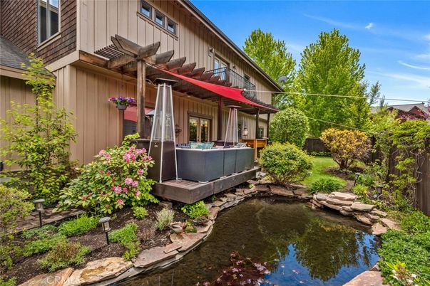 Exterior, Hot Tub