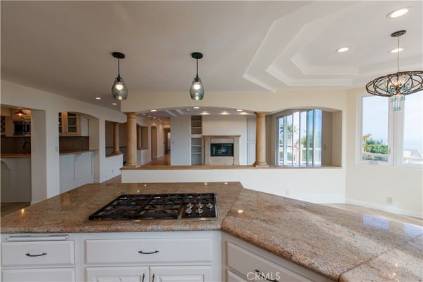 Fireplace, Interior, Kitchen, Pendant Lights, Recessed Lighting