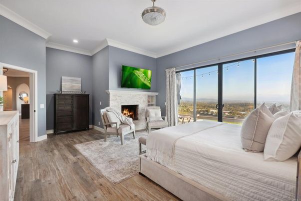 Bedroom, Fireplace, Interior, Recessed Lighting, Wood Texture Flooring