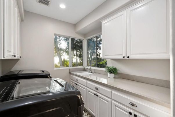 Interior, Recessed Lighting, Washer