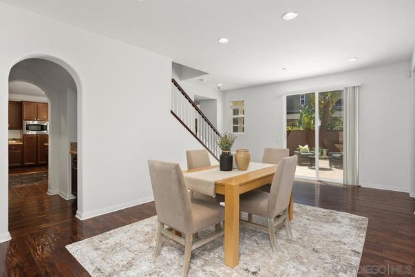Dining room, Interior, Kitchen, Recessed Lighting, Wood Texture Flooring