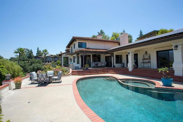 Exterior, Pool, Solar Panels