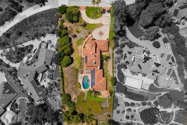 Exterior, Drone