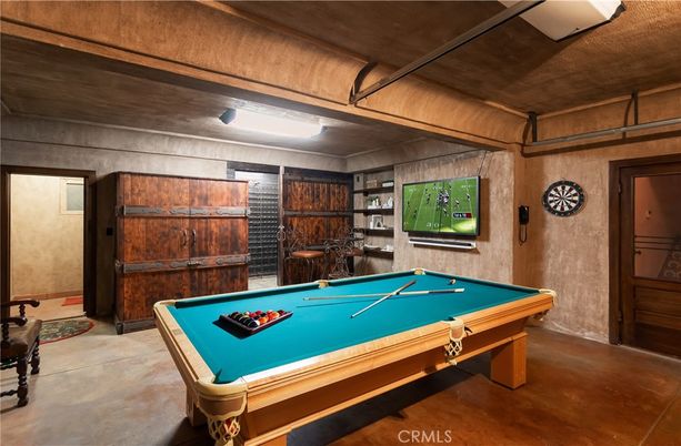 Billiard Table, Game Room, Interior, Wooden Walls