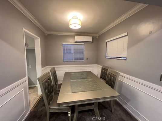 Dining room, Interior