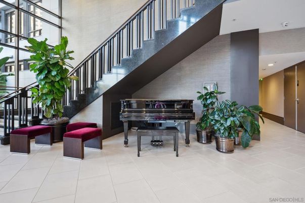Interior, Piano, Recessed Lighting