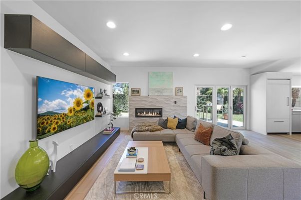 Fireplace, Interior, Living room, Recessed Lighting, Wood Texture Flooring