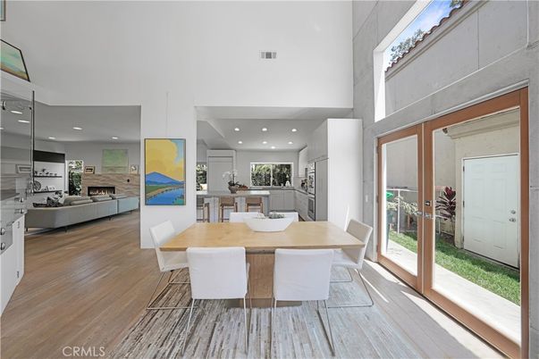 Dining room, Interior, Kitchen, Living room, Pendant Lights, Recessed Lighting, Wood Texture Flooring