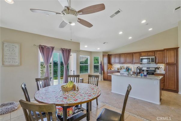 Dining room, Interior, Kitchen, Recessed Lighting, Stainless Steel Appliances