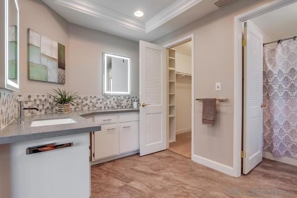 Bathroom, Dual Sink Vanities, Interior, Recessed Lighting, Walk-in Closets