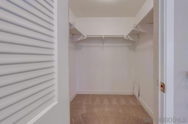 Interior, Walk-in Closets